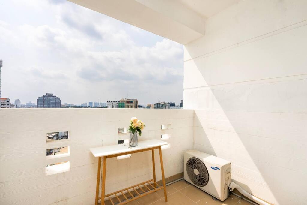 Spacious 2 Bedroom At Center/1st District TP. Hồ Chí Minh
